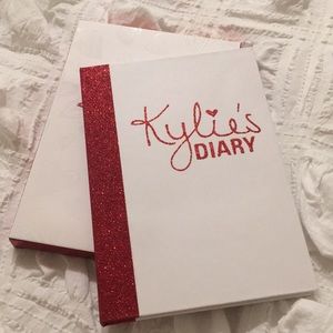 Kylie Cosmetics Palette